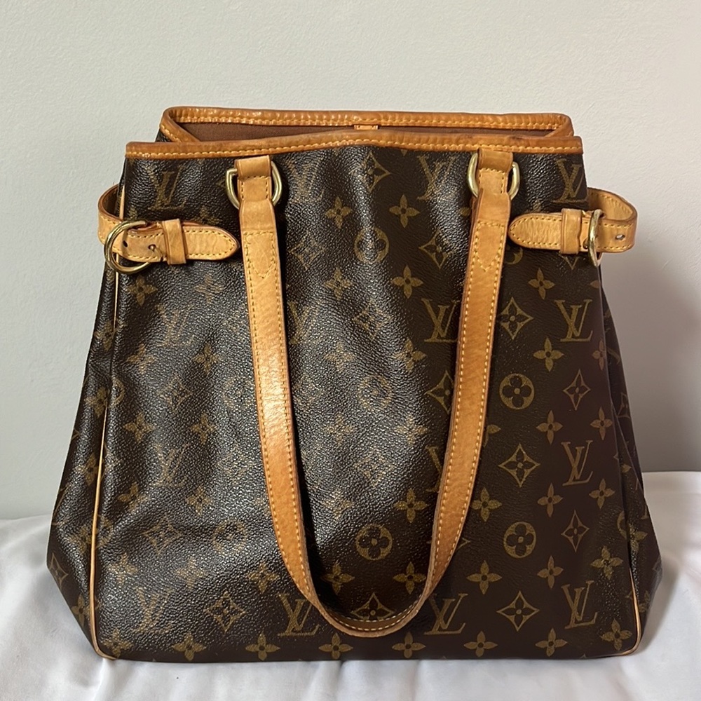 Authentic Louis Vuitton Batignolles Vertical M51153 Monogram
